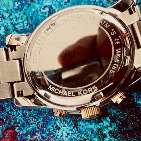 MK Two Tone Runway Watch - Picture 6 of 10